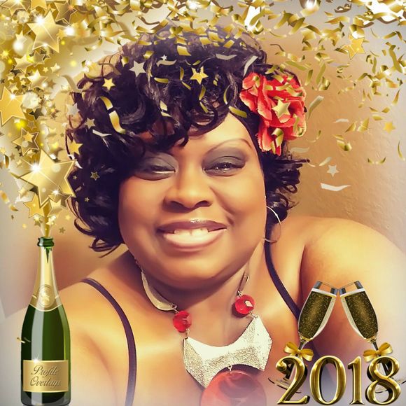 Meet your Posher, Tabitha - Picture 1 of 1